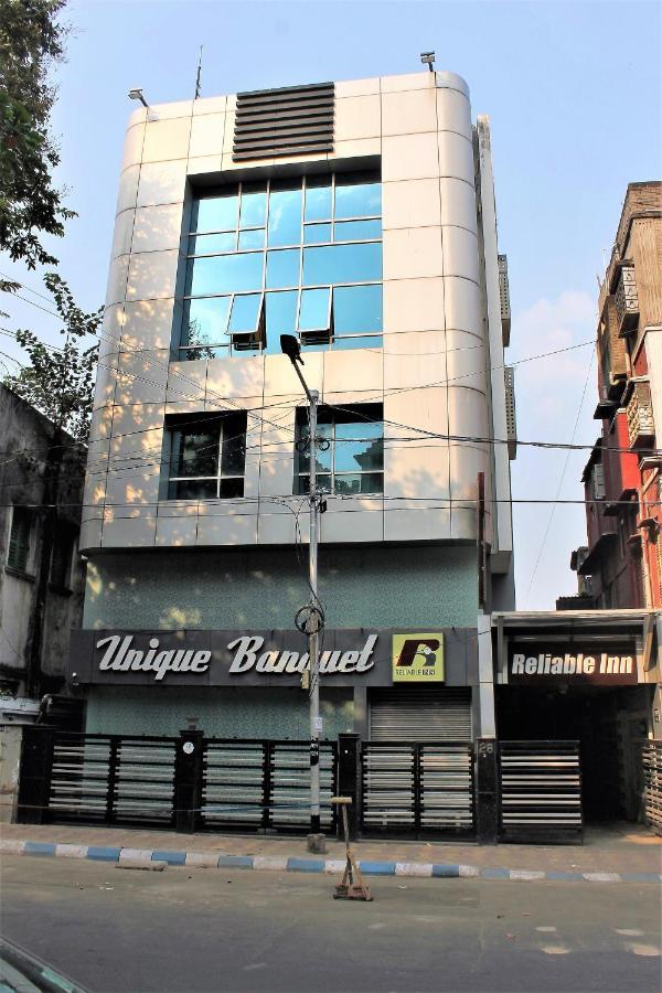 Reliable Inn Calcutta Exterior foto