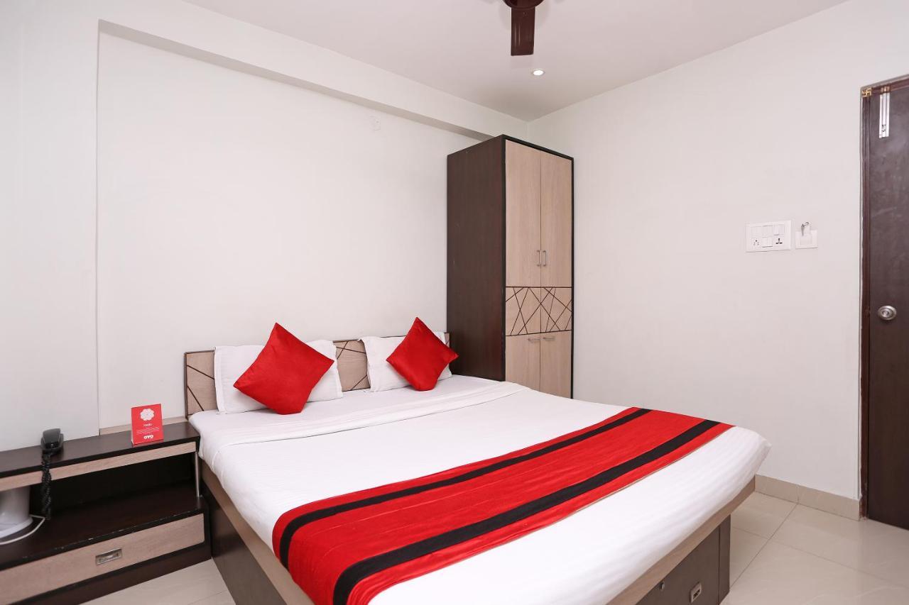 Reliable Inn Calcutta Exterior foto