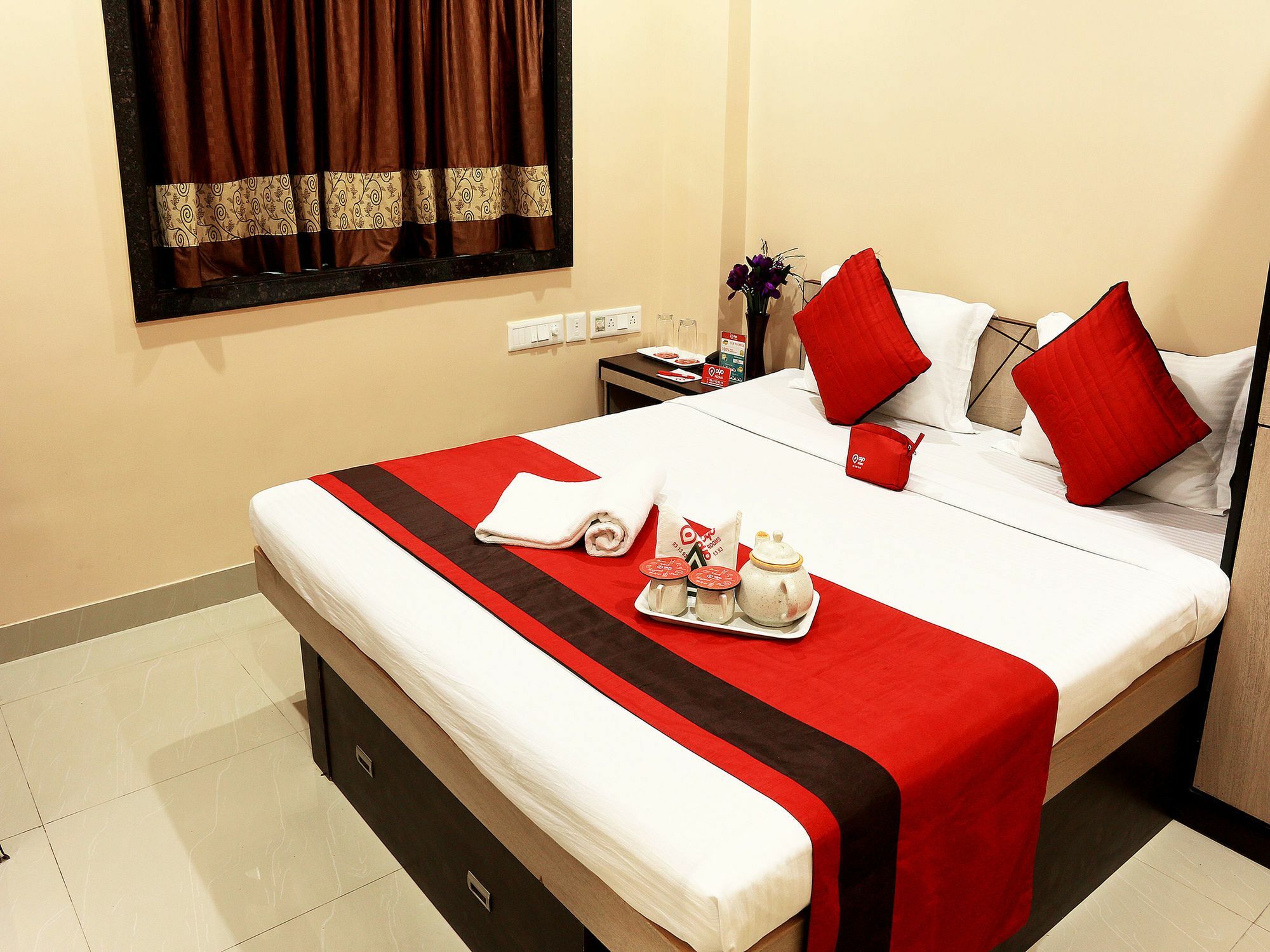 Reliable Inn Calcutta Exterior foto